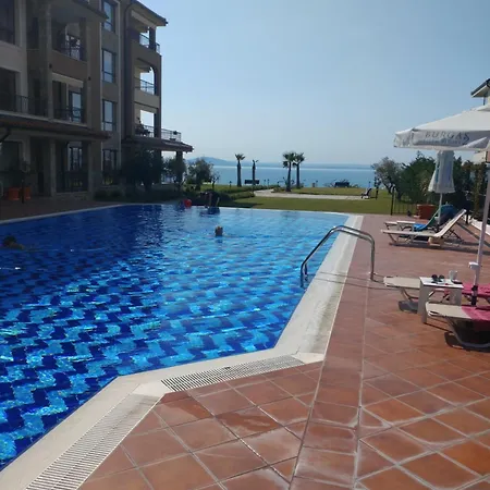 Bayview B32 - 2 Burgas City