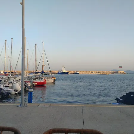 Bayview B32 - 2 Διαμέρισμα